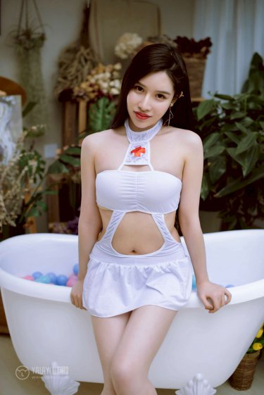 巨大超乳